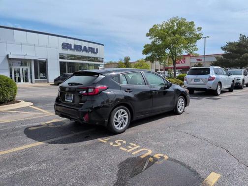 Crystal Black Silica 2024 Subaru Impreza Base