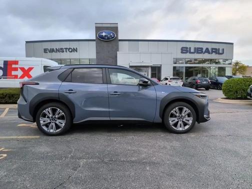 Harbor Mist Gray Pearl 2024 Subaru Solterra Limited