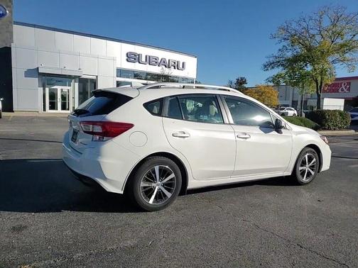 2019 Subaru Impreza 2.0i Premium