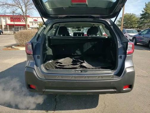 2023 Subaru Outback Base