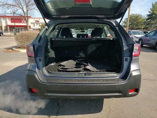 2023 Subaru Outback Base
