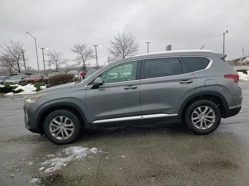 2019 Hyundai SANTA FE SE 2.4