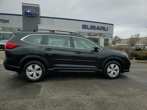 2024 Subaru Ascent Base 8-Passenger