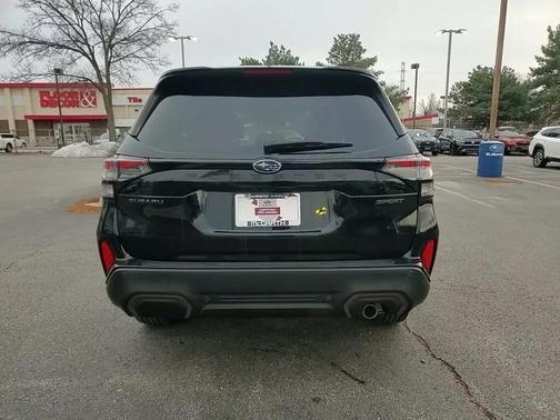 2025 Subaru Forester Sport