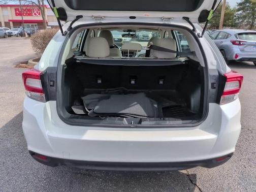 2018 Subaru Impreza 2.0i Premium