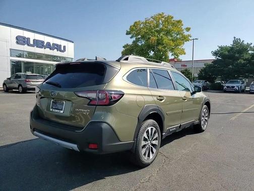 2025 Subaru Outback Limited XT
