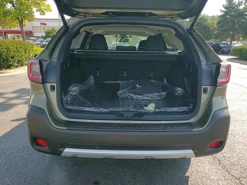 2025 Subaru Outback Limited XT