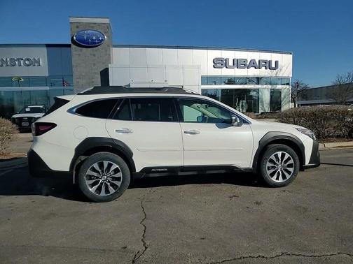 2024 Subaru Outback Touring XT