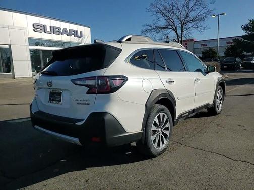 2024 Subaru Outback Touring XT
