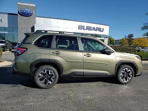 2025 Subaru Forester Premium