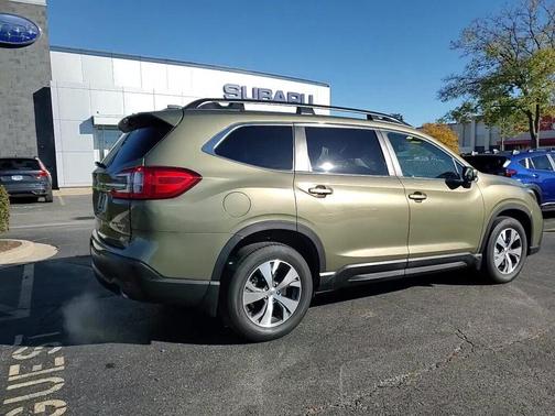 2023 Subaru Ascent Premium 8-Passenger