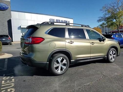 2023 Subaru Ascent Premium 8-Passenger