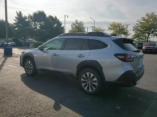 2025 Subaru Outback Touring