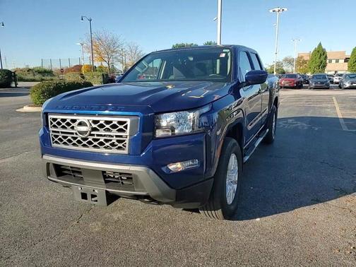 2022 Nissan Frontier SV