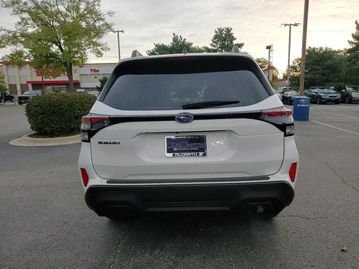 2025 Subaru Forester Premium