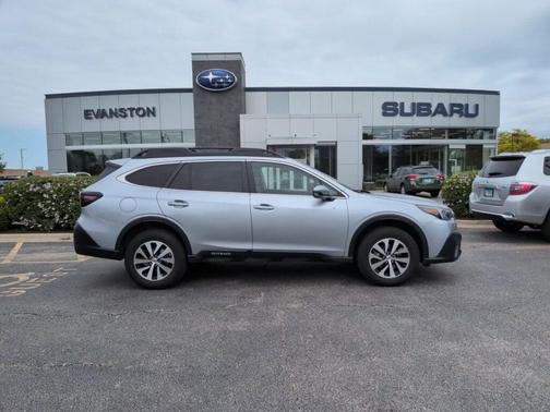 Ice Silver Metallic 2022 Subaru Outback Premium