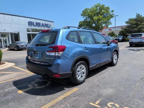 Horizon Blue Pearl 2022 Subaru Forester Base