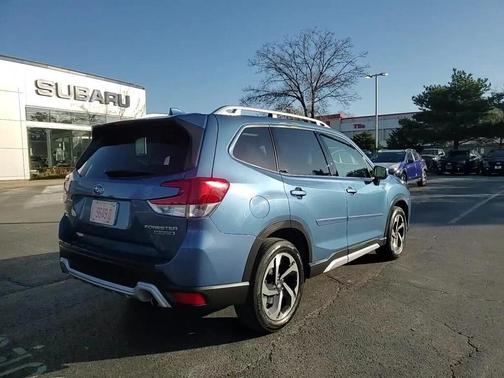 2022 Subaru Forester Touring