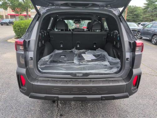 Magnetite Gray Metallic 2026 Subaru Outback Limited XT