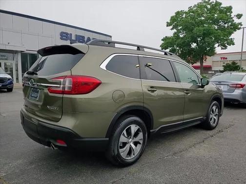2024 Subaru Ascent Premium 7-Passenger