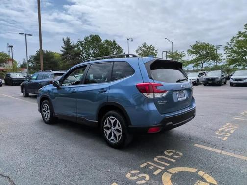 Horizon Blue Pearl 2023 Subaru Forester Premium