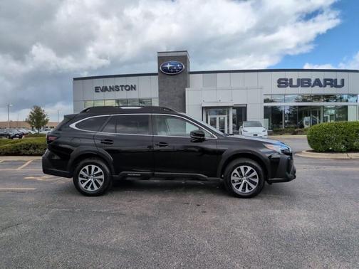 Crystal Black Silica 2025 Subaru Outback Premium