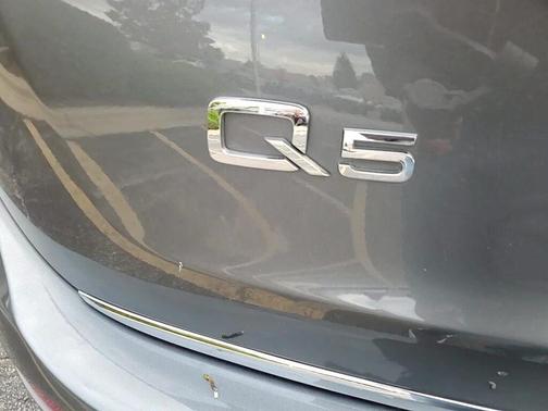 2015 Audi Q5 2.0T Premium Plus
