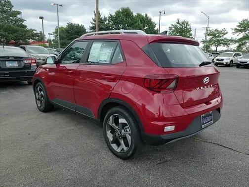 2022 Hyundai VENUE Limited
