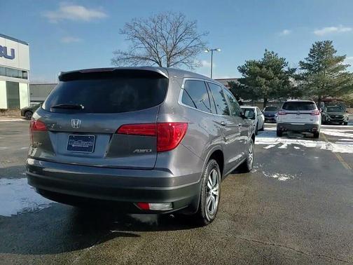 2018 Honda Pilot EX