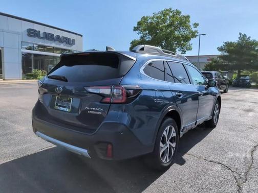 Abyss Blue Pearl 2022 Subaru Outback Touring