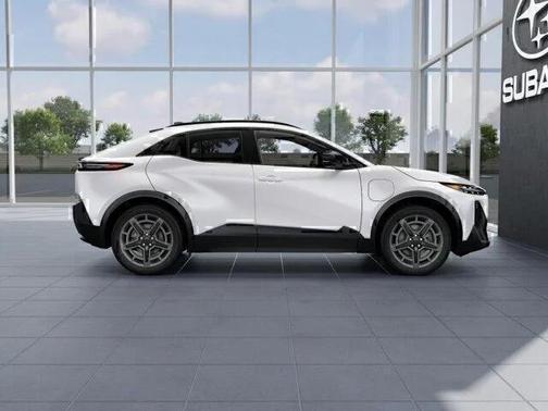 Cosmic White Pearl 2026 Subaru Uncharted GT