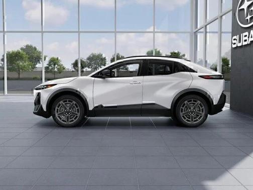 Cosmic White Pearl 2026 Subaru Uncharted GT