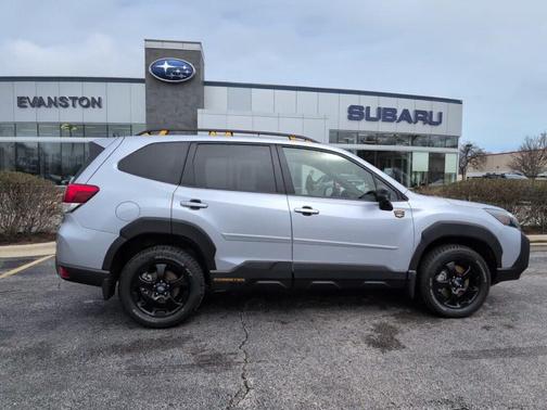 Ice Silver Metallic 2025 Subaru Forester Wilderness