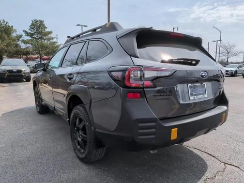 Magnetite Gray Metallic 2023 Subaru Outback Wilderness