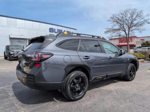 Magnetite Gray Metallic 2023 Subaru Outback Wilderness