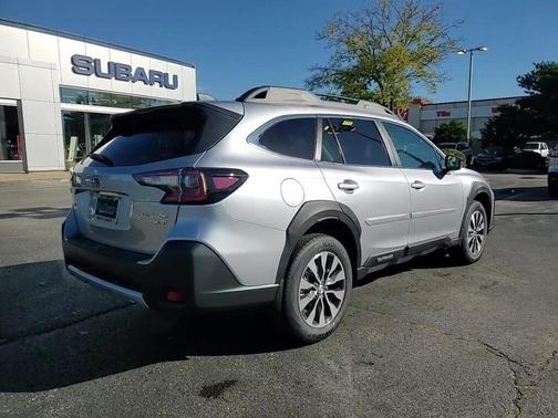 2025 Subaru Outback Limited XT