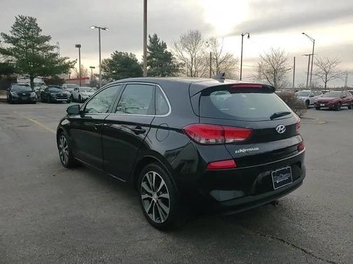 2018 Hyundai Elantra GT Base