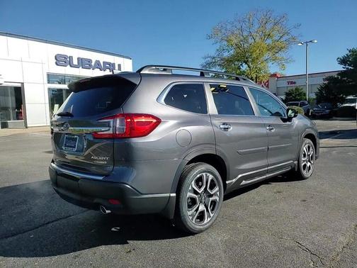 2025 Subaru Ascent Touring 7-Passenger