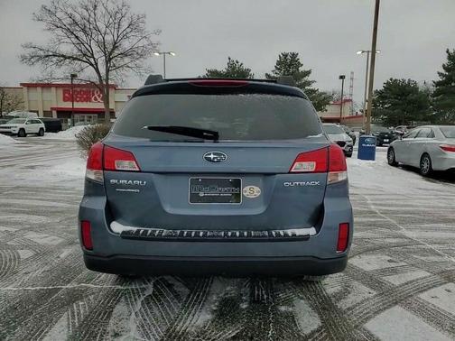 2013 Subaru Outback 2.5i Premium