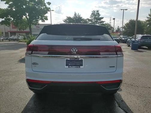 2025 Volkswagen Atlas Cross Sport 2.0T SE w/Technology 4MOTION