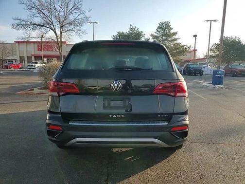 2022 Volkswagen Taos 1.5T S