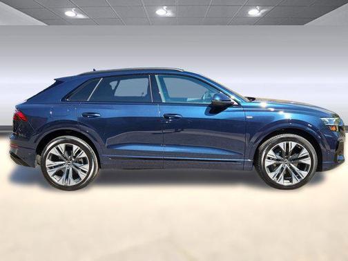2025 Audi Q8 Premium Plus 55 TFSI quattro