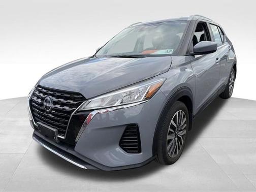 2022 Nissan Kicks SV