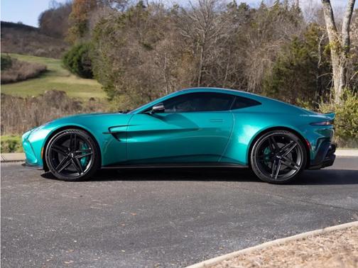 2025 Aston Martin Vantage Coupe