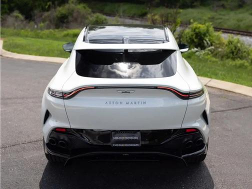 2025 Aston Martin DBX 707 SUV