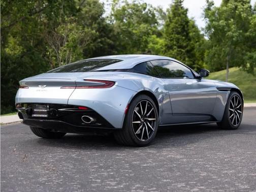2018 Aston Martin DB11 V12 Coupe