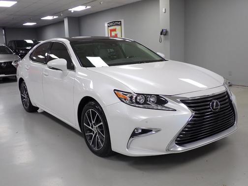 2017 Lexus ES 350 Base