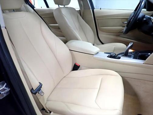 2015 BMW 320 i