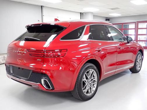 Mauna Red 2025 Genesis GV70 2.5T AWD