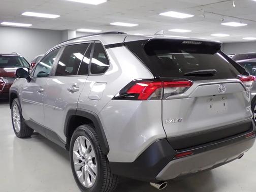 2019 Toyota RAV4 Limited